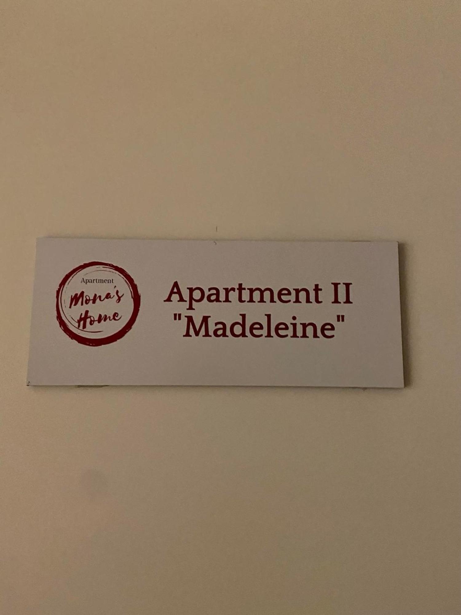 Mona's Apartment
